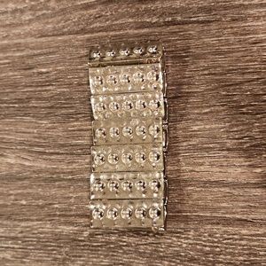 Silver Tone Stretch Bracelet